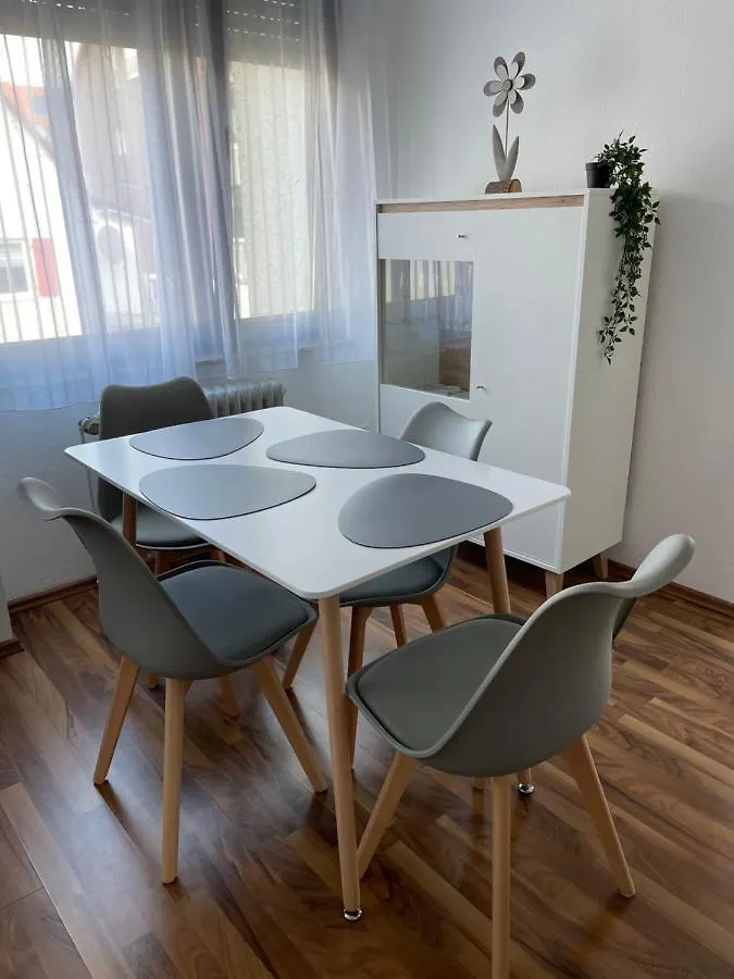 Nice Apartment With Privat Parking Near Stuttgart Airport, Messe, Stuttgart City Leinfelden-Echterdingen