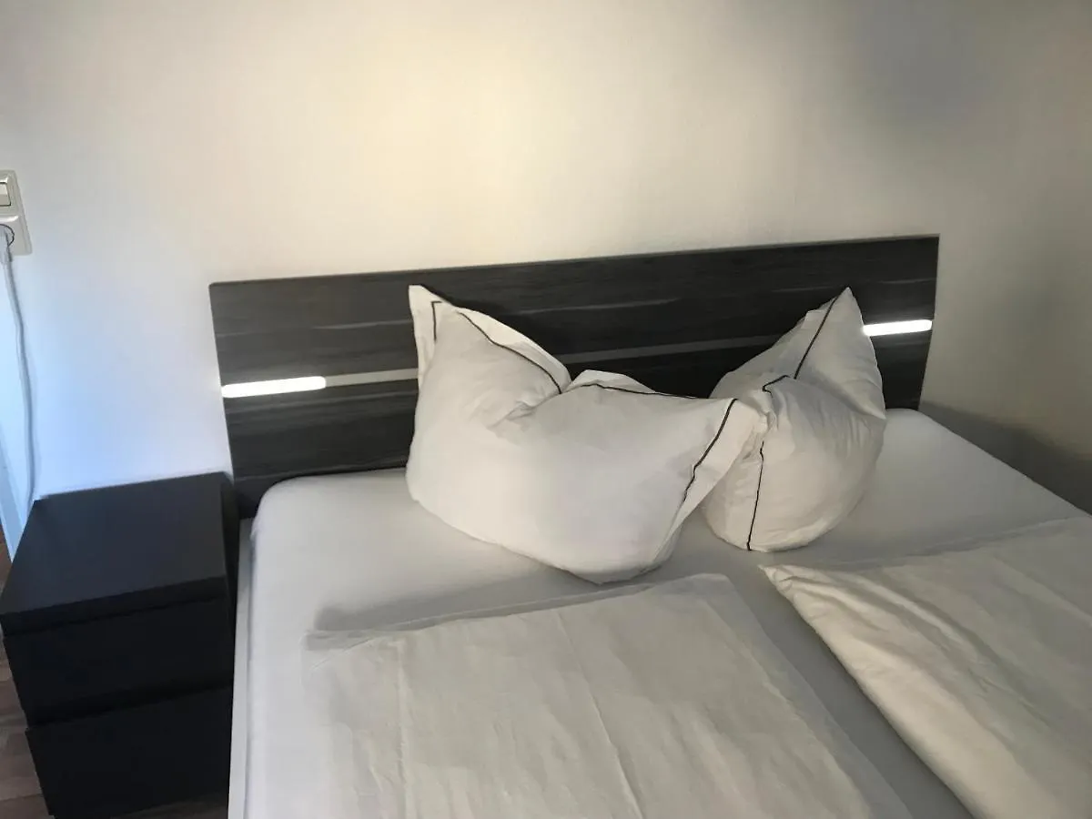 Nice Apartment With Privat Parking Near Stuttgart Airport, Messe, Stuttgart City Leinfelden-Echterdingen